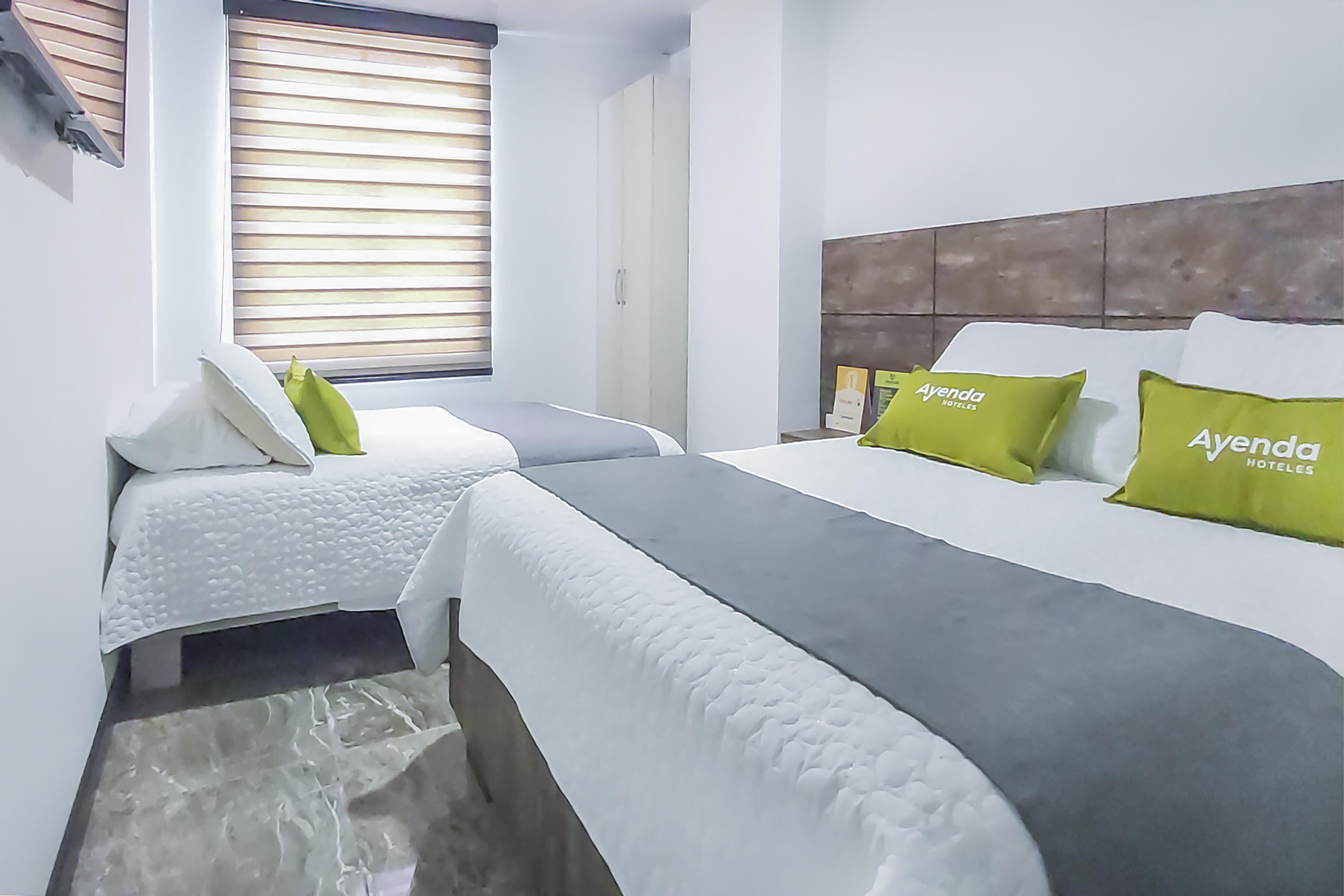 Hotel Los Maderos Кали Экстерьер фото