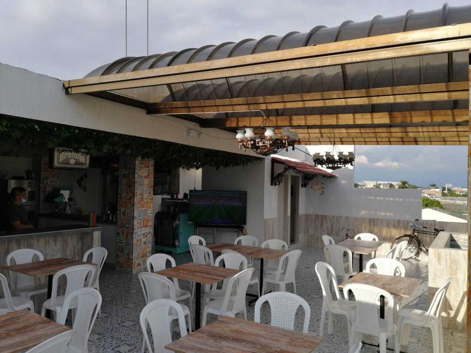 Hotel Los Maderos Кали Экстерьер фото